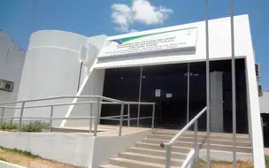 Mulher de 22 anos é presa suspeita de participar na morte de idoso, em  Floriano