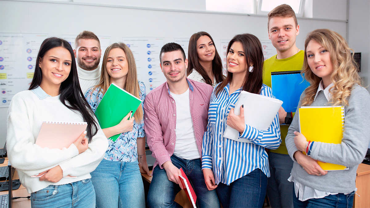 Semjuv firma parceria e oferece cursos de capacitação nas áreas de marketing e administração