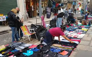 Desemprego recua para 13,2% no trimestre até agosto, aponta IBGE