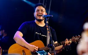 Morre o cantor Maurílio da dupla com Luíza, após quase 15 dias internado