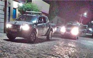 Casal sofre tentativa de homicídio em bar no Litoral do Piauí