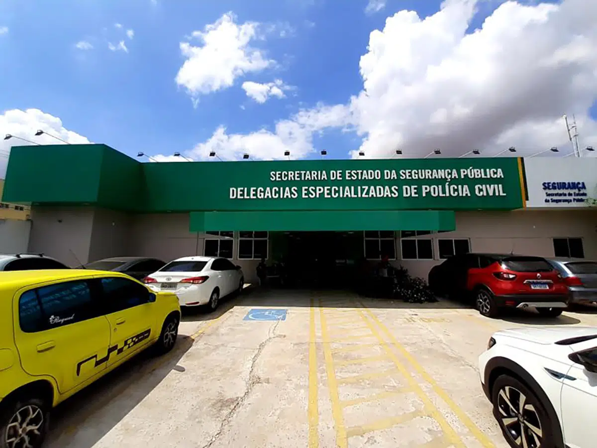 Foram visitadas as sedes da Delegacia Especializada no Atendimento à Mulher (DEAM CENTRO), a Delegacia de Repressão aos Crimes de Informática (DRCI), Delegacia do Idoso (DSPI), Delegacia de Trânsito (DRTC) e todas as Delegacia da PCPI de Parnaíba e da Capital.