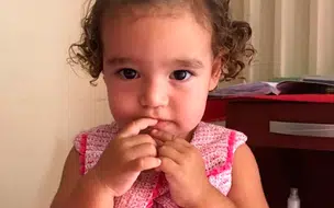 Menina de dois anos morre afogada após cair em balde, no Piauí