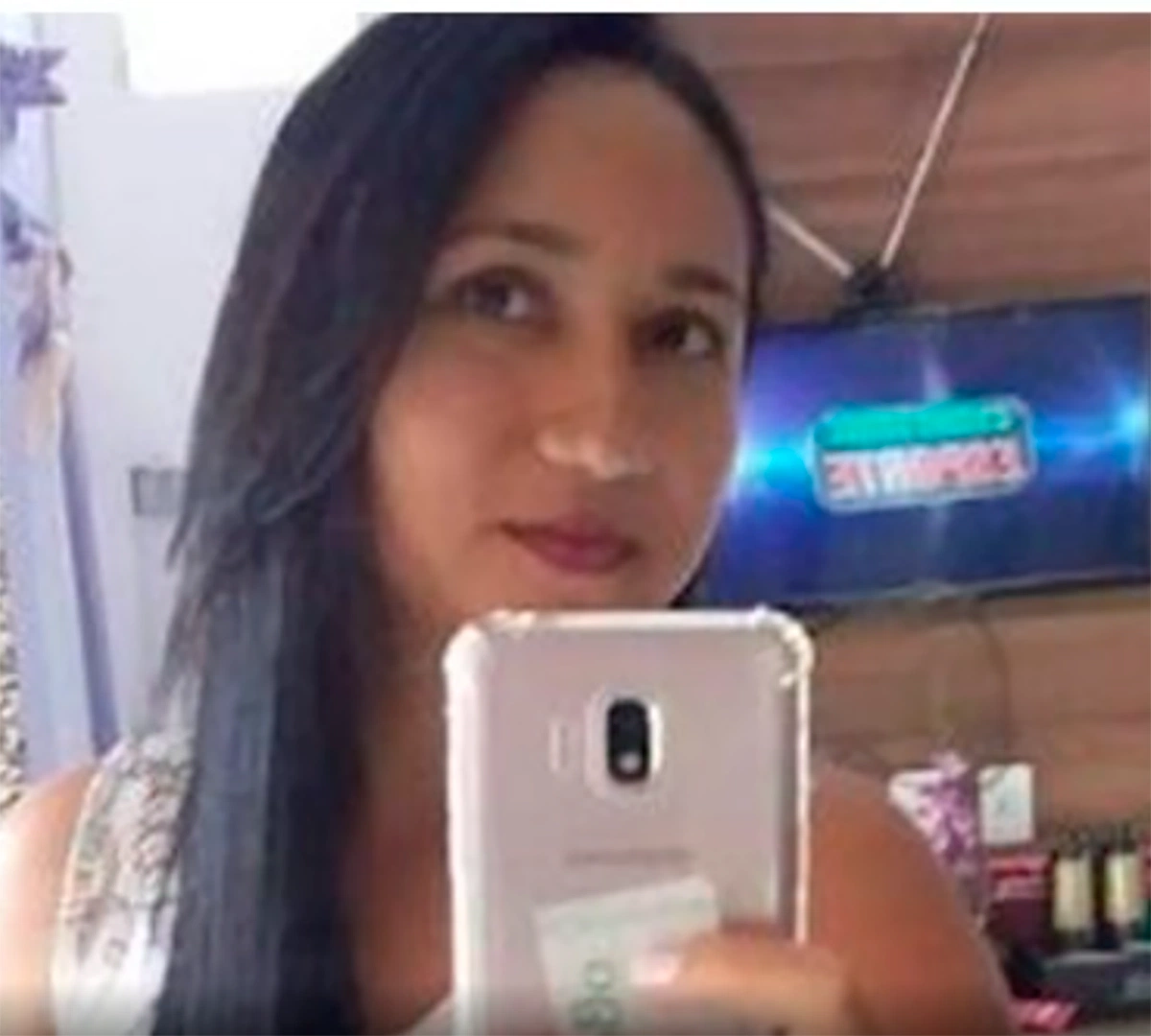 Samia foi morta a tiros dentro de shopping em Luis Correia