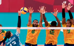 Seleção Brasileira de vôlei vence Argentina de virada