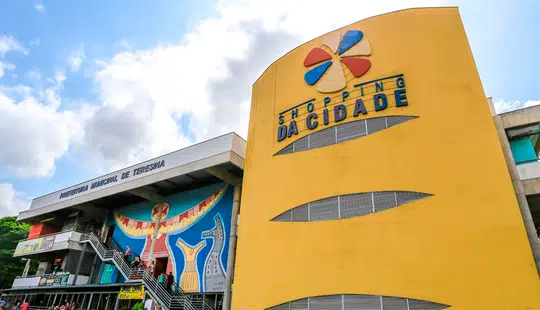 Alepi recebe projeto de novo local para acomodar ambulantes no centro de Teresina