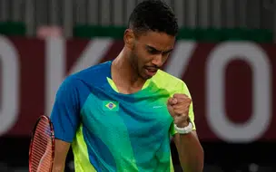 Ygor Coelho faz história e vence primeira partida do badminton brasileiro