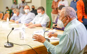 Teresina lança aplicativo para evitar aglomerações na hora da vacinação