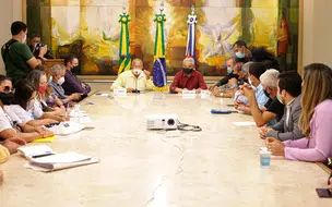 Prefeito Dr Pessoa se reúne para discutir situação de ocupantes do Parque Brasil