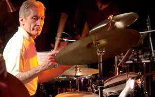 Morre aos 80 anos, Charlie Watts, baterista do Rolling Stones