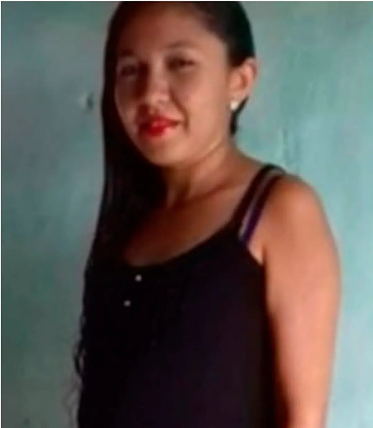 Joana Maria de Brito foi morta pelo marido na frente da filha de dois anos do casal.