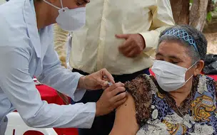 FMS abre agendamento para dose de reforço em idosos nesta quarta