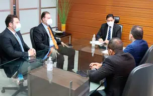 Transporte público é pauta de reunião com procurador-geral de Justiça do Piauí