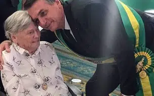 Mão do presidente Jair Bolsonaro morreu aos 94 anos em São Paulo