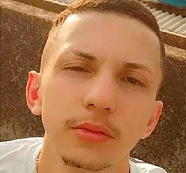 Mateus Fortes Oliveira, de 20 anos, morreu afogado durante um banho na Lagoa do Cajueiro