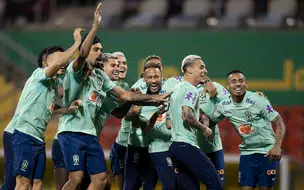 Seleção Brasileira faz primeiro treino no Catar