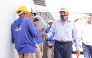 Prefeito Doutor Pessoa visita obra de Construção da Casa da Mulher Brasileira