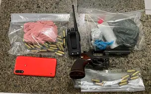 Operação da polícia civil prende suspeitos de tráfico e homicídio no litoral