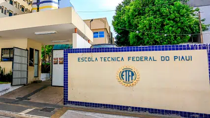 IFPI abre seleção interna para vagas de professor formador