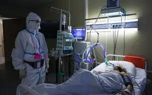 Casos de COVID-19 na Rússia aumentam em quase 97.500 durante conflito