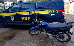 PRF recupera motocicleta furtada há nove anos