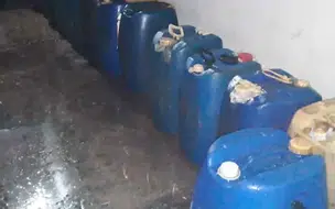 Homem transportando gasolina irregular é preso após tentar subornar policiais