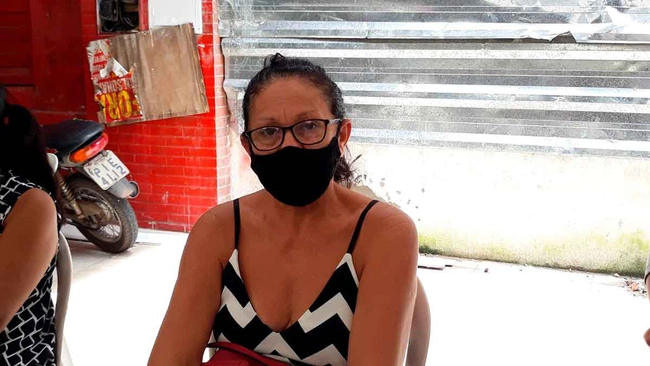 Dona Socorro é artesã e teve seus produtos expostos na feira