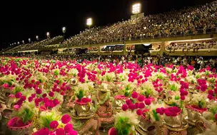 Retorno do Carnaval deve movimentar economia do Rio de Janeiro e de São Paulo