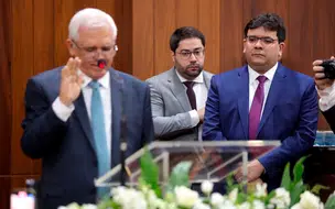 Rafael Fonteles e Themístocles Filho tomam posse em solenidade na Alepi