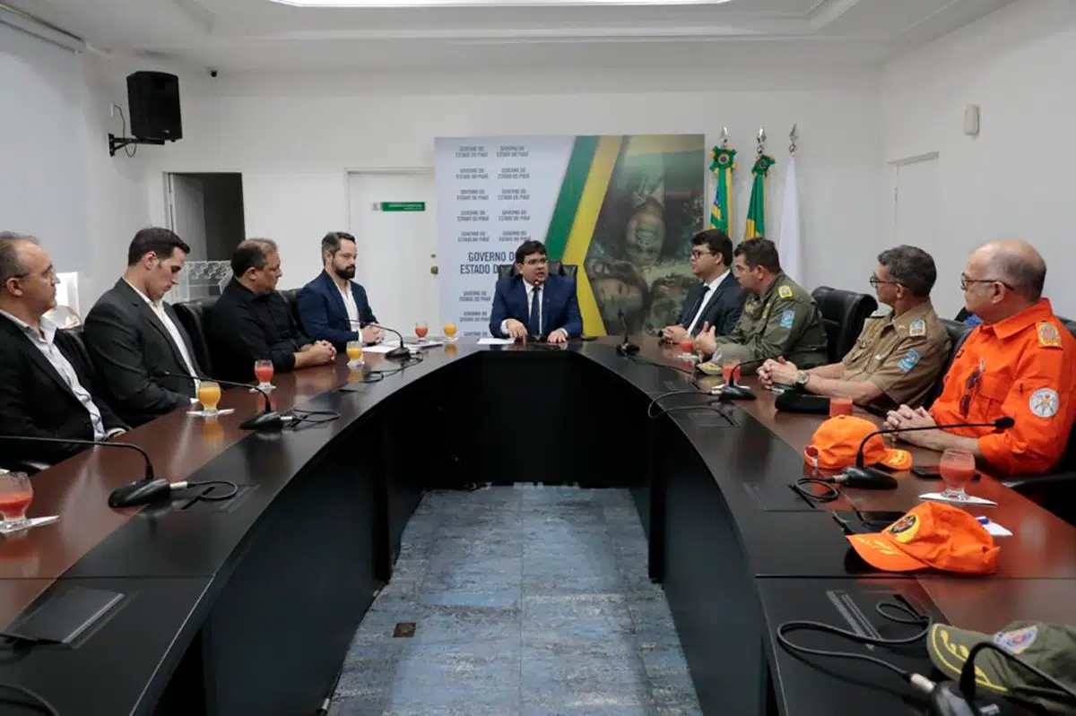 Governador realiza primeira reunião com as forças de segurança do Estado