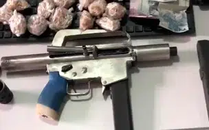 Condutor de ônibus é preso transportando armas e drogas em Teresina