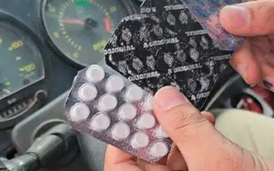 PRF apreende 60 comprimidos de rebite com caminhoneiro em Altos