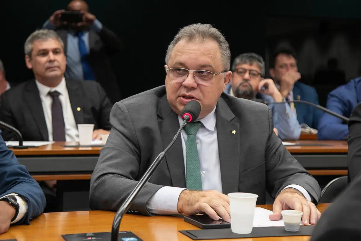 Florentino Neto é co-autor do protocolo 'Não é Não' aprovado pela Câmara dos Deputados