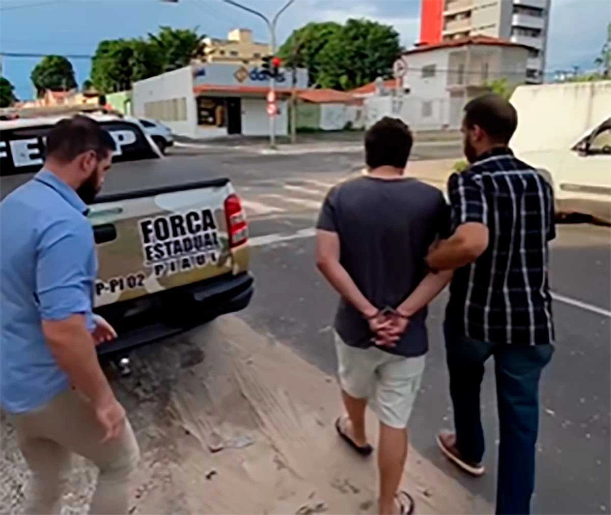 Advogado foi preso após atropelar ciclistas em Teresina