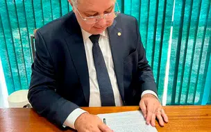 É apresentado projeto visando garantir acesso universal ao teste da bochechinha