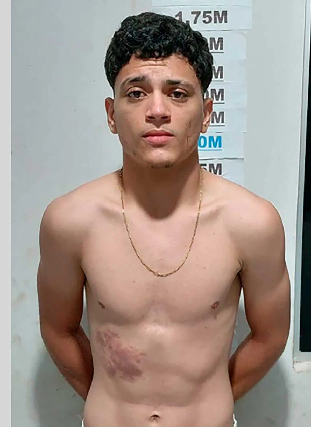 Victor Samuel Medina Silva, 19 anos, é acusado de participar na morte de Nicolau Waquim Terceiro