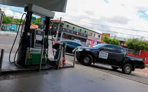 Procon fiscaliza possíveis irregularidades em postos de combustíveis de Teresina