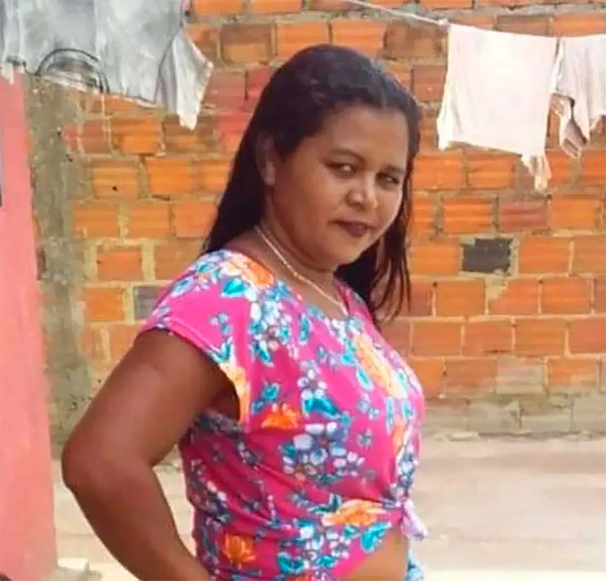 Maria Raimunda morreu e seu companheiro ficou ferido durante tiroteio
