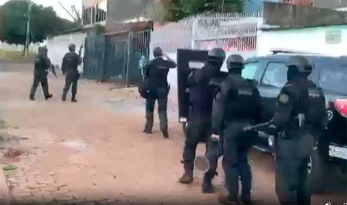 Equipe de policiais realizam prisão de mandante de chacina em Baixa Grande do Ribeiro