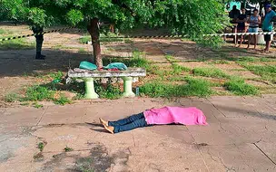 Moradora de rua é encontrada morta em praça na cidade de Campo Maior