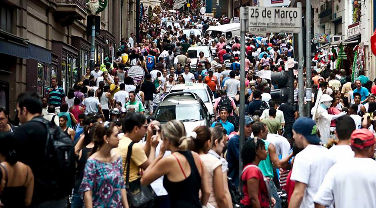Em 2022, os habitantes do estado de São Paulo representavam cerca de um quinto da população brasileira