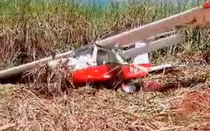 Avião monomotor cai próximo a um canavial no município de União