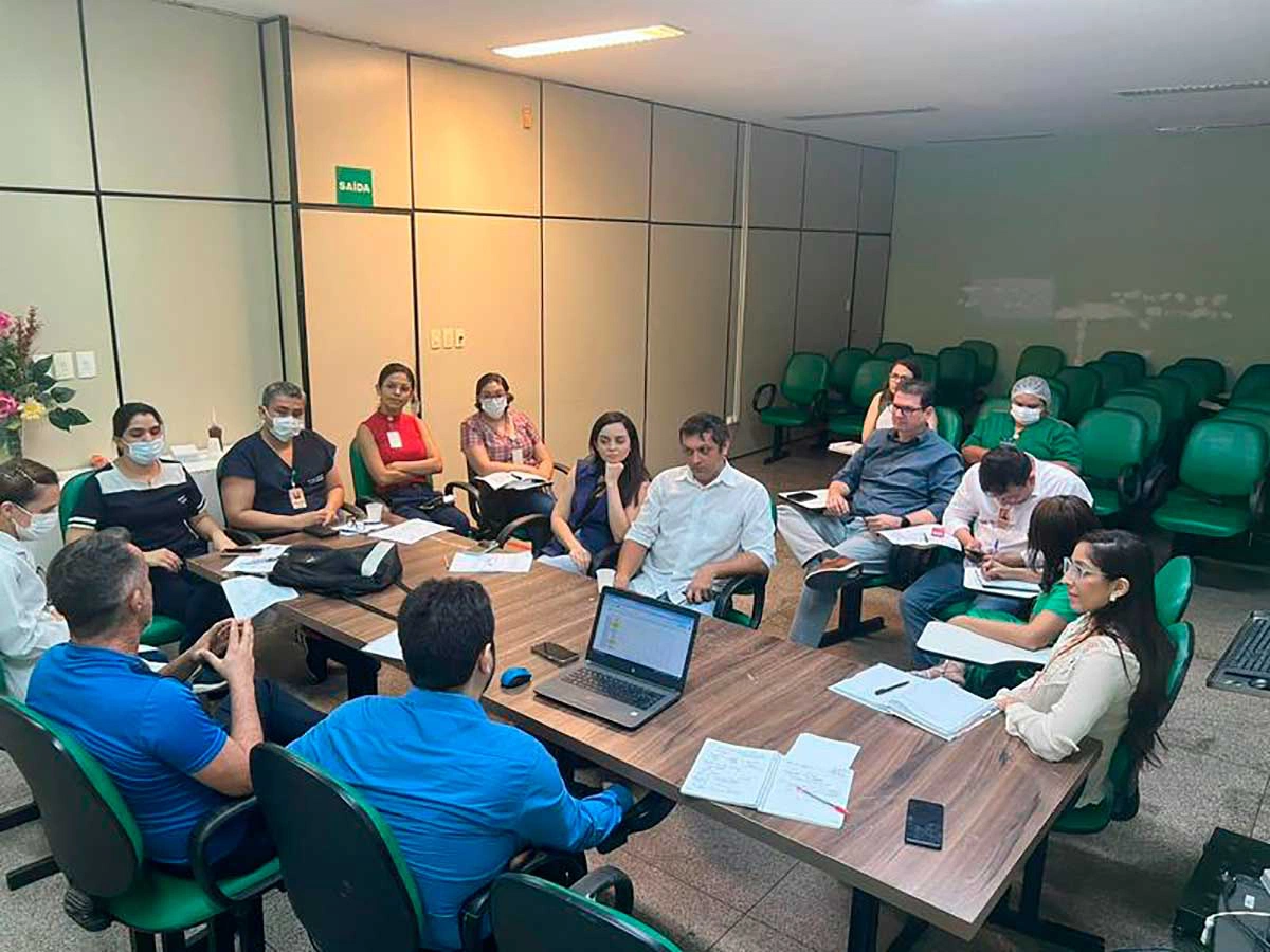 Comissão Organizadora do Concurso da Fundação Municipal de Saúde (FMS) se reune para discutir sobre especialidades na área da assistência