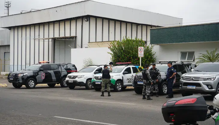 Frente do aeroporto