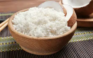 Como fazer Arroz de coco: Receita Simples e Deliciosa