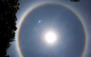 Moradores de Teresina registram halo solar na capital esta manhã 20