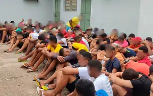 Polícia prende quase 80 pessoas em "Baile de Reggae" em Teresina
