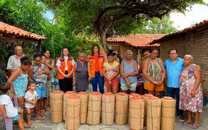 Defesa Civil entrega filtros de barro para comunidades em Beneditinos