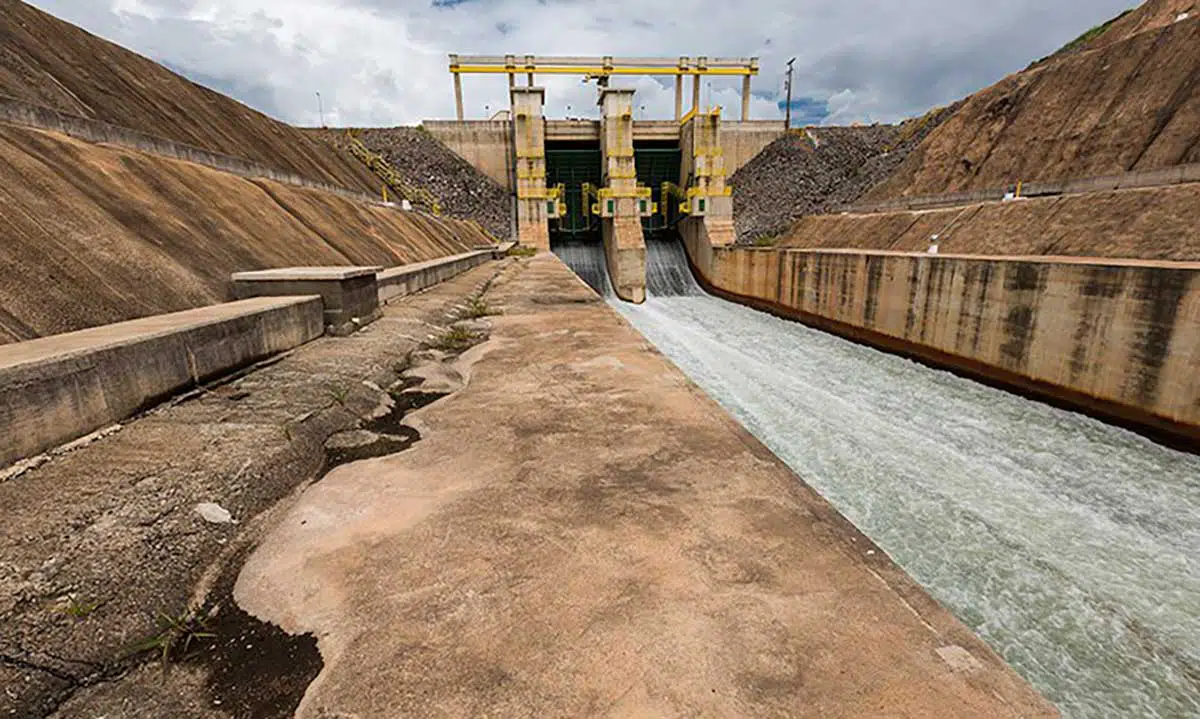 Com a melhora das condições de produção de energia, Aneel decidiu reduzir o patamar para bandeira amarela