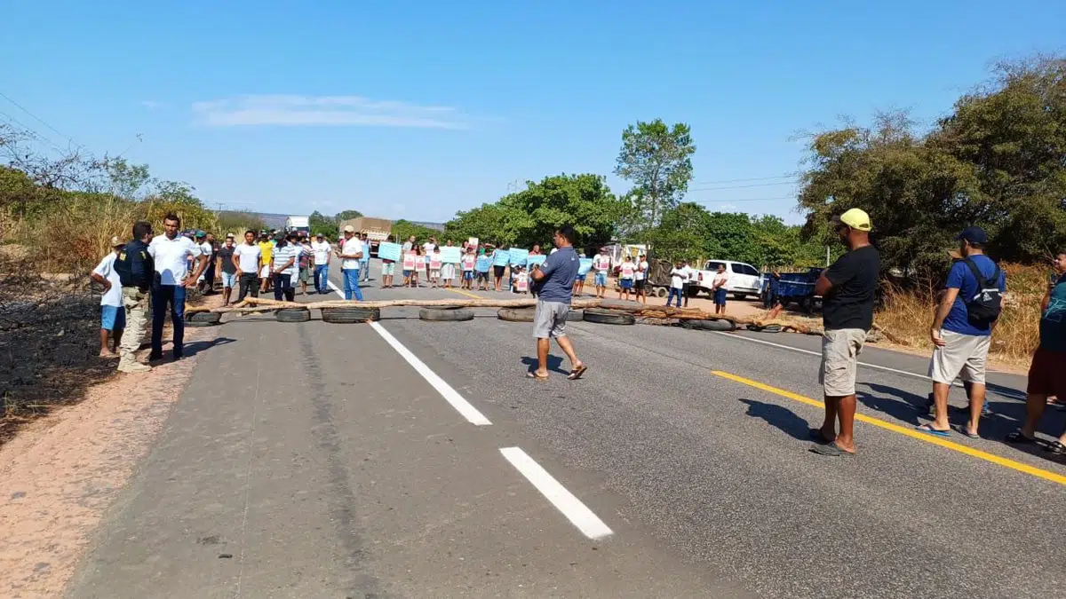 Comunidade exige instalação de quebra-molas e radares para maior segurança na rodovia